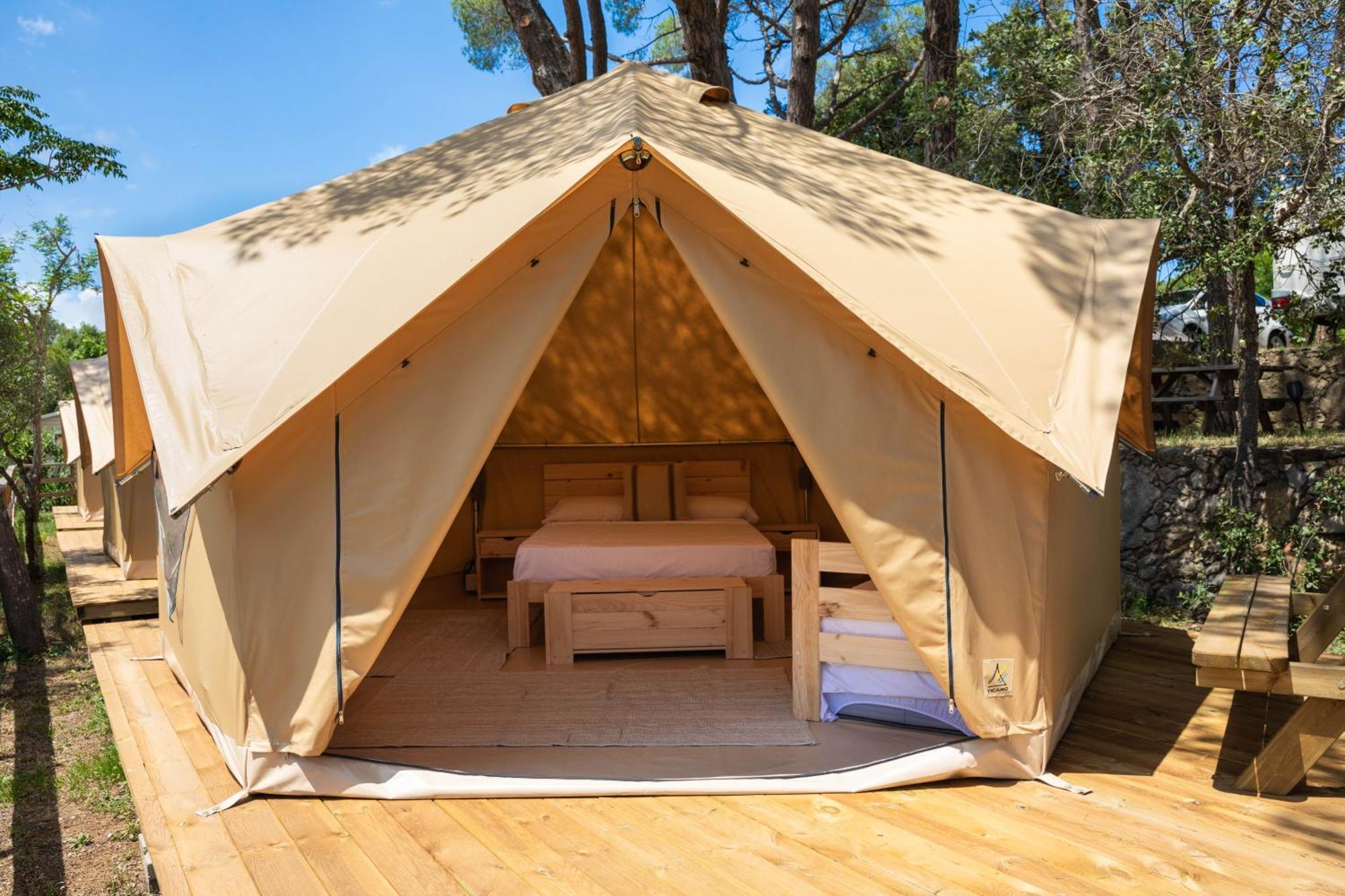 Gavà Camping 3 Estrellas מראה חיצוני תמונה